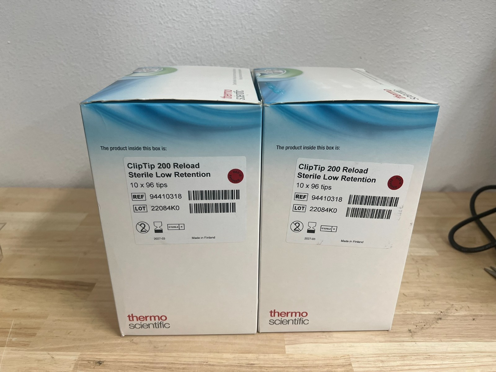 2 boxes of thermo scientific clip tip 200ul reload sterile low retention tips