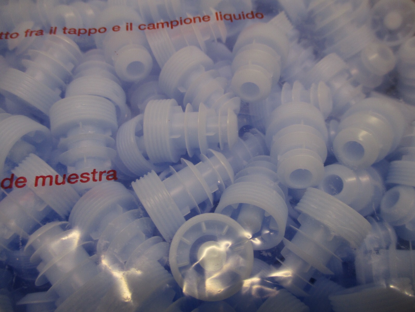 CASE OF 5000 Sarstedt Inc ARCHIVING CAP WITH FILTER 05736820001 1043725