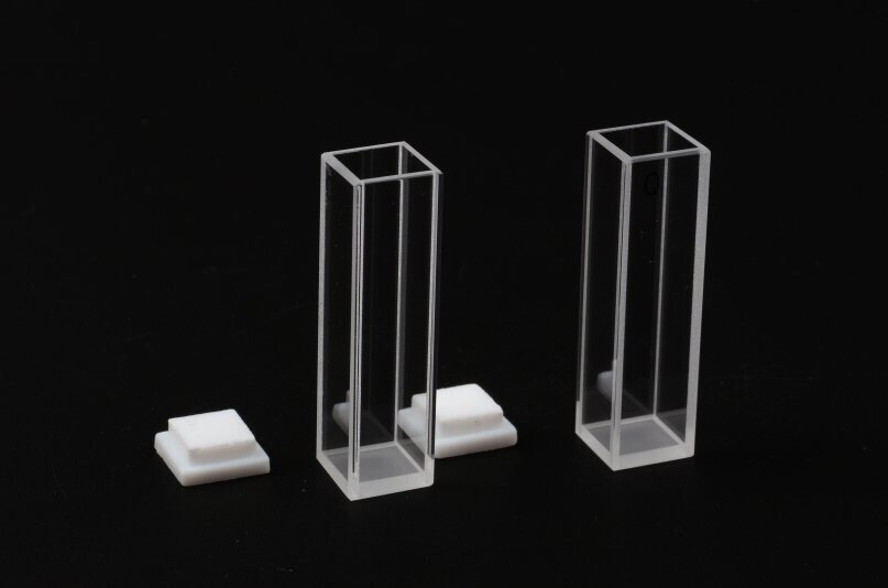 10mm Fused Quartz Cuvette Lab Optical Spectroscopic UV&Teflon Lid 4 Window sigle