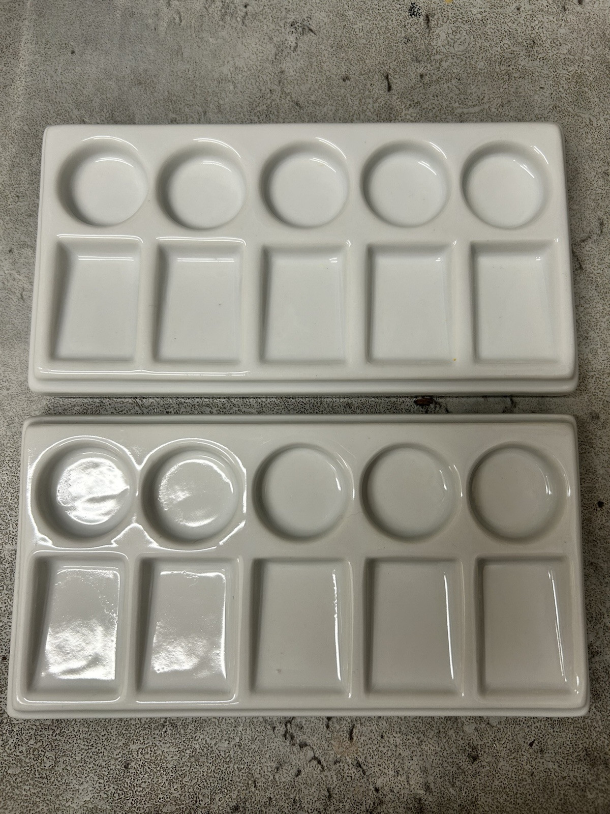 Porcelain Dental Mixing Palette Plate Moisturizing Slotted Dental Supplies