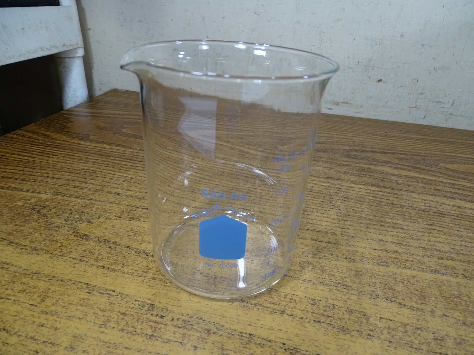 Corning Pyrex Glass Vista 600mL Griffin Beaker 70000-600