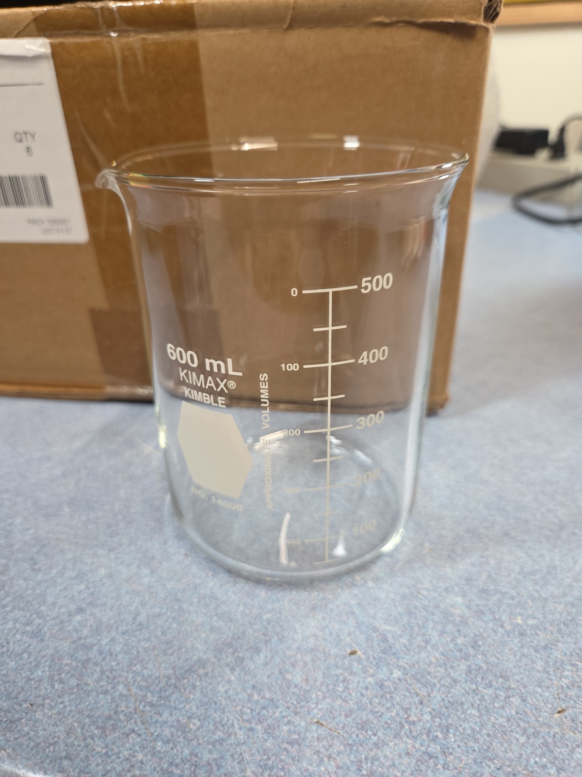 KIMAX Glass 600mL Graduated Low Form KIMBLE Beakers 14000