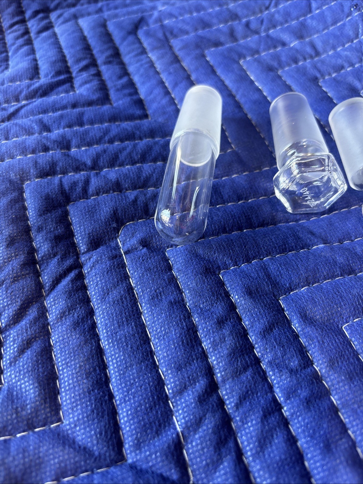 Lot Of 4 – 24/40 Glass Plug Cap Pennyhead Stopper Barb Adapter Lab Laboratory