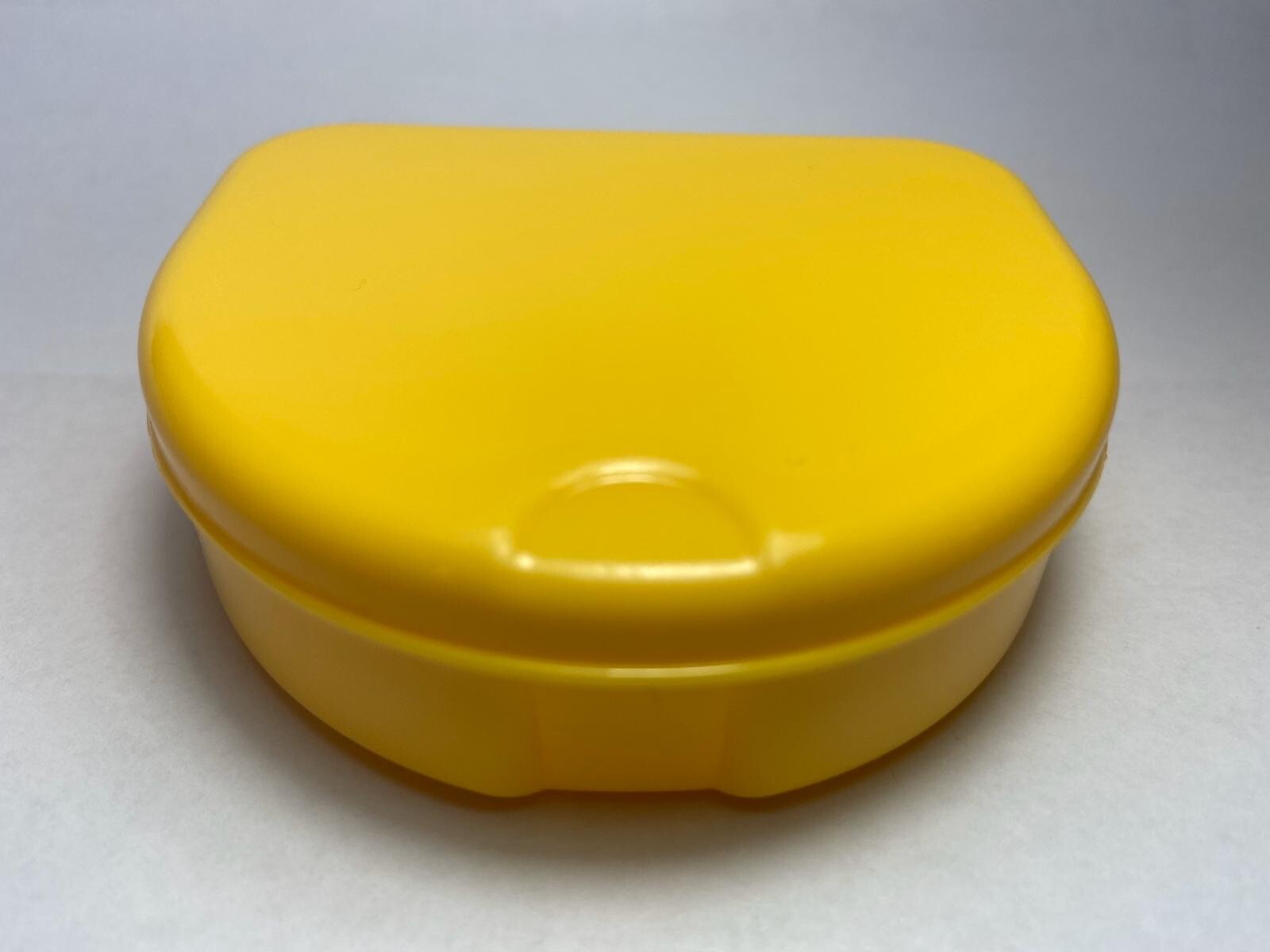 Dental Storage Case, Orthodontic Retainer Box Mouthguards Dentures, 1-pc