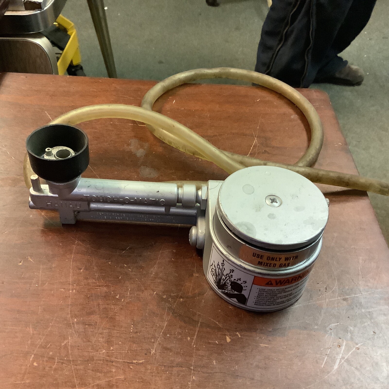 Hanau Touch-O-Matic Bunsen Burner Mixed Gas Bunsen Burner