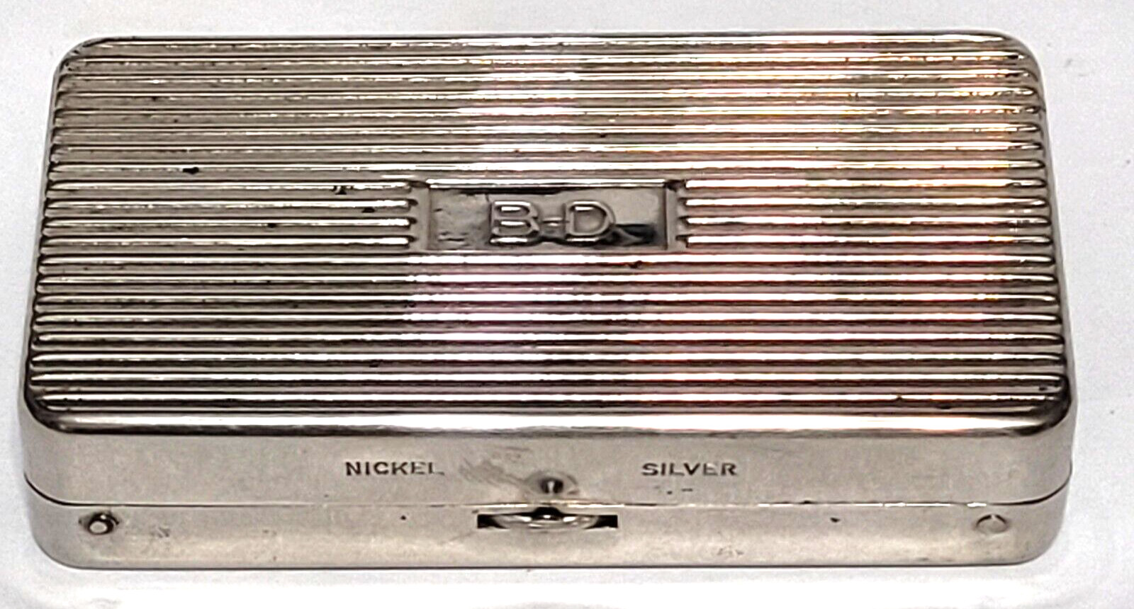 Vtg RARE B&D (Becton Dickinson) Hypodermic needle Silver / Nickel carry case