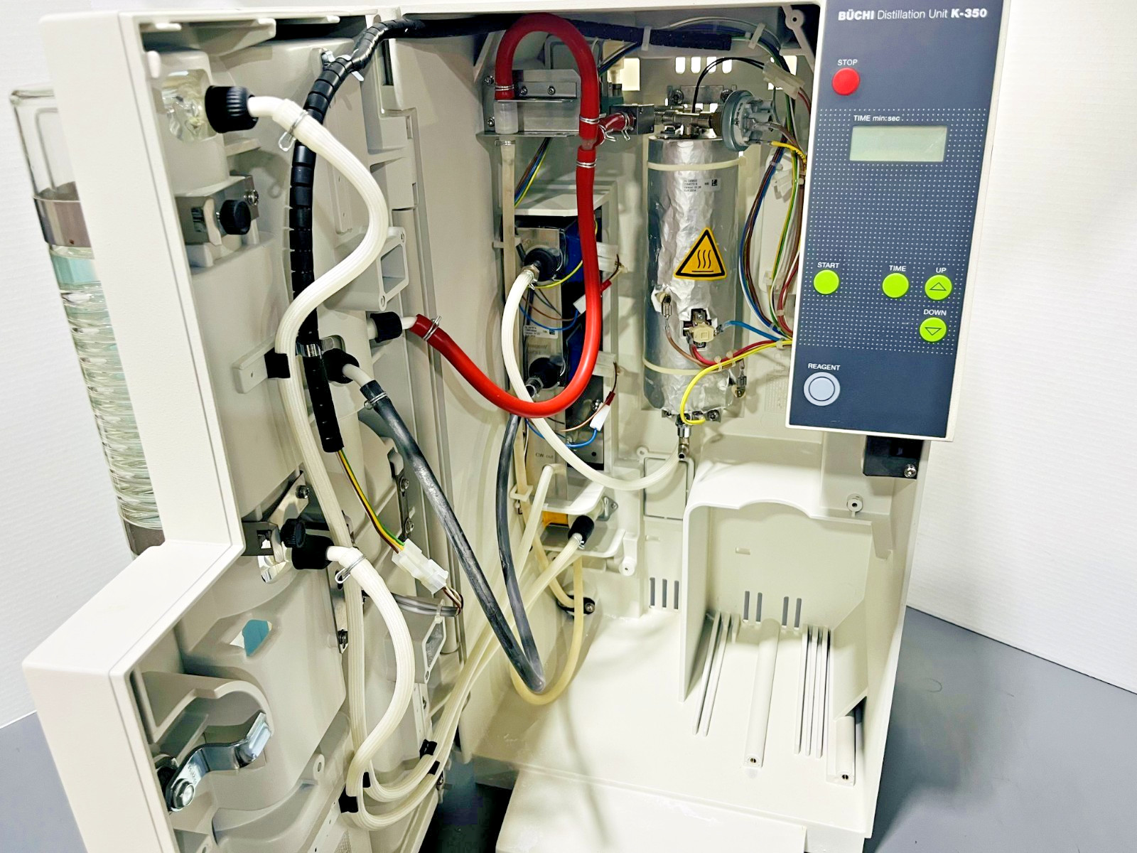 Buchi Labortechnik K-350 Distillation Unit 230VAC 50/60Hz Power Tested