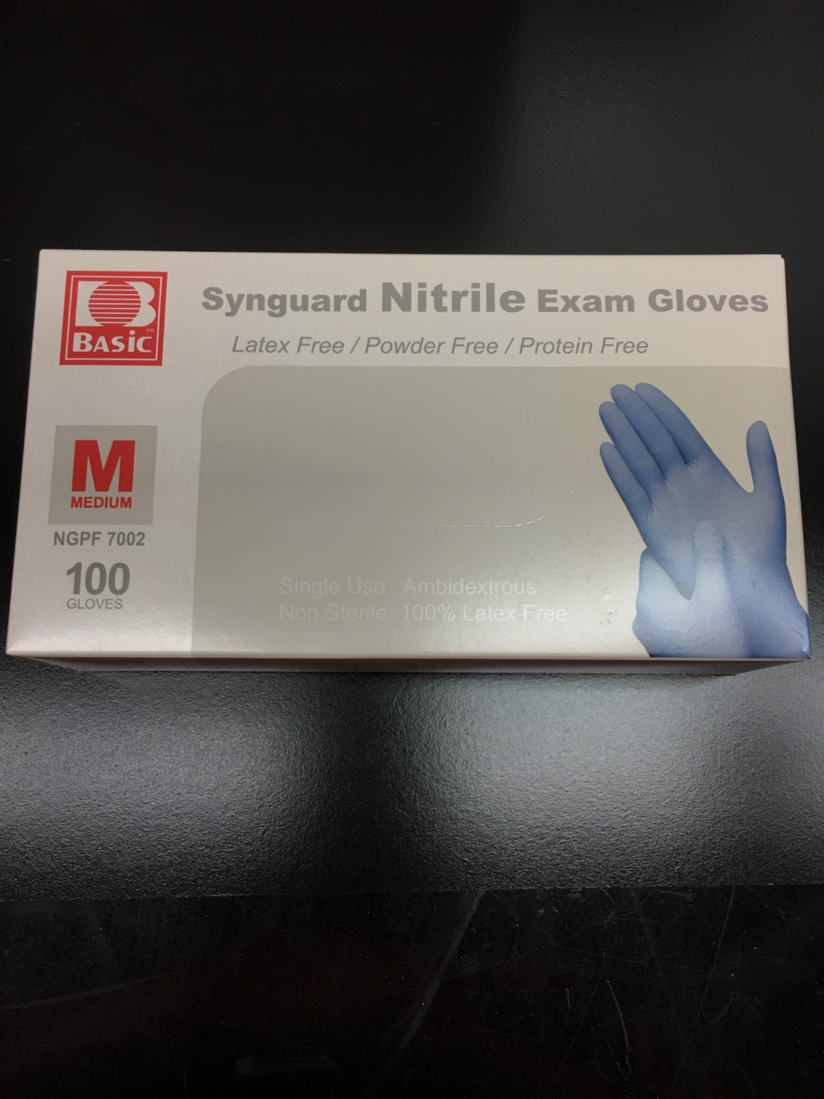 Basic Synguard Cat No NGPF 7002 Nitrile Examination Gloves Size M Lot 21 PKS