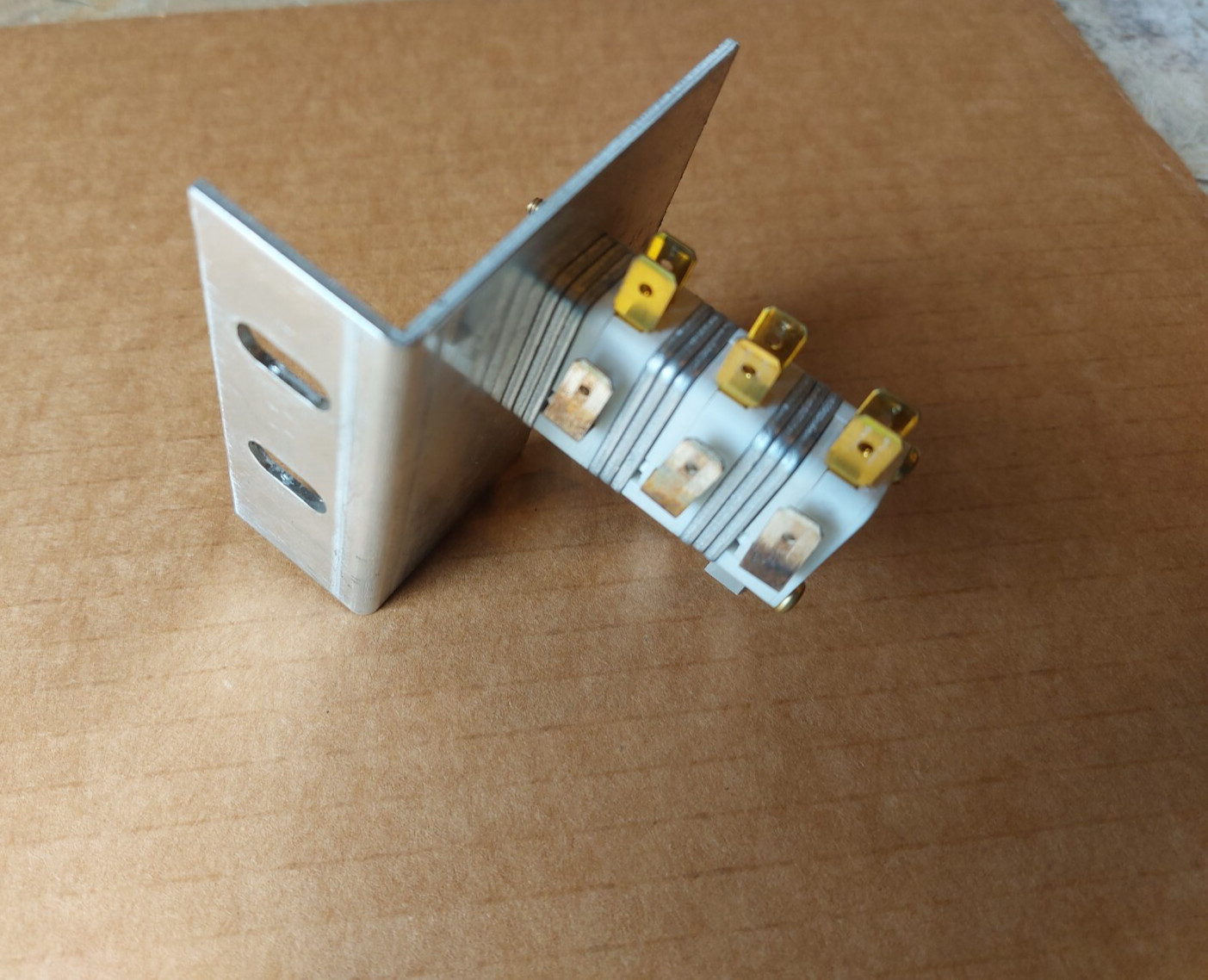 SET OF 3 Tuttnauer Main Valve Limit Switch, RPI TUS057 WITH BRACKET