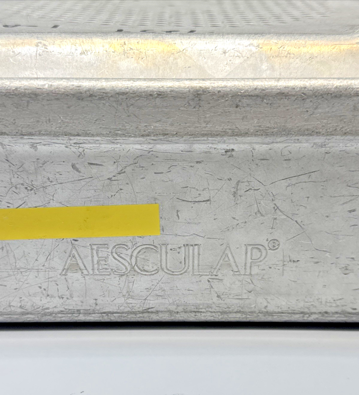 Aesculap Tray JM340 With Lid JM389