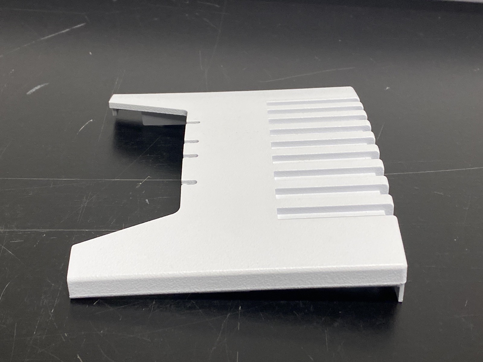 Used AGILENT Side Cover Left Insert MCT for Infinity III Multicolumn Thermostat