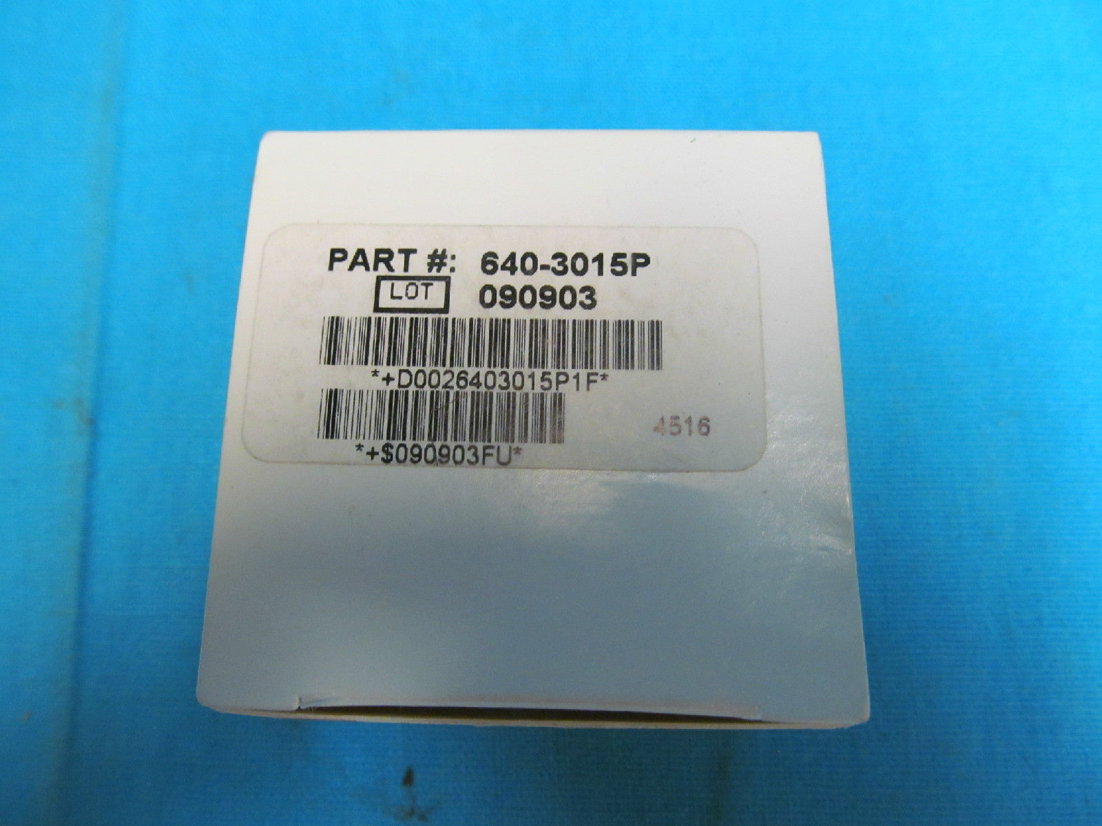 OSRAM ETJ PATTERSON TUNGSTEN HALOGEN PROJECTOR LAMP 640-3015P 250W 120V